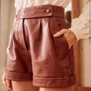 Sezane NWT, never worn, Williams brown leather shorts, Size 14 US.